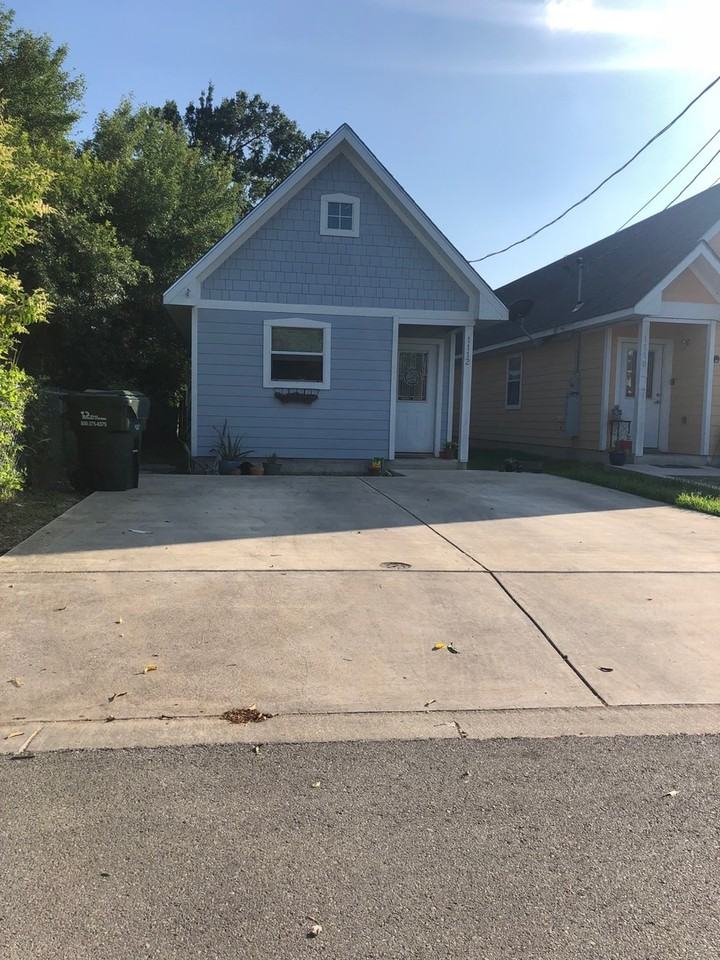 1112 Jones St - Photo 2 of 24