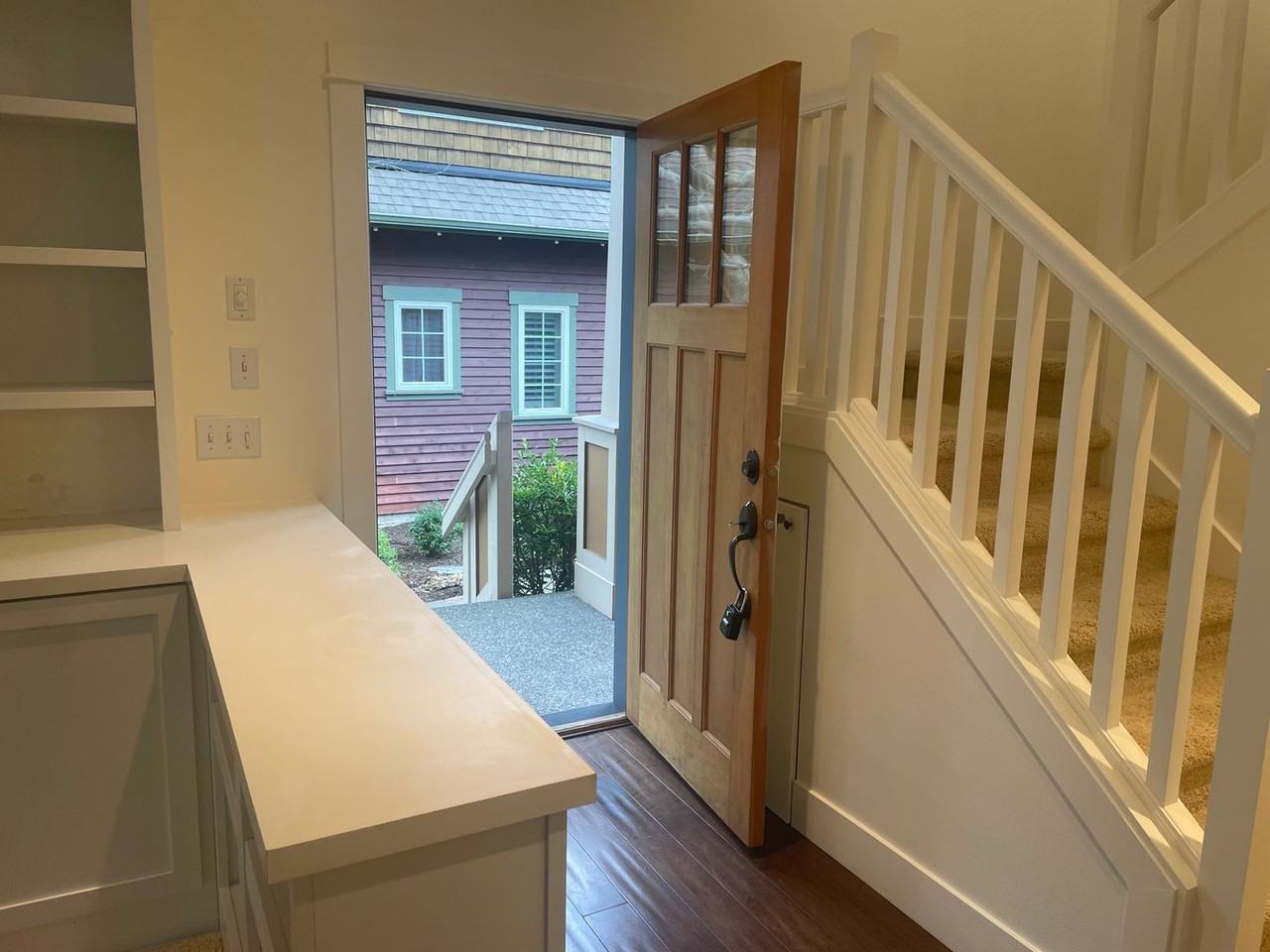 601 Arbor Crest Ln - Photo 3 of 26