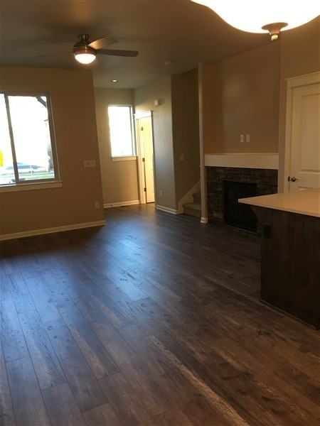 20795 Boulderfield Ave - Photo 2 of 15