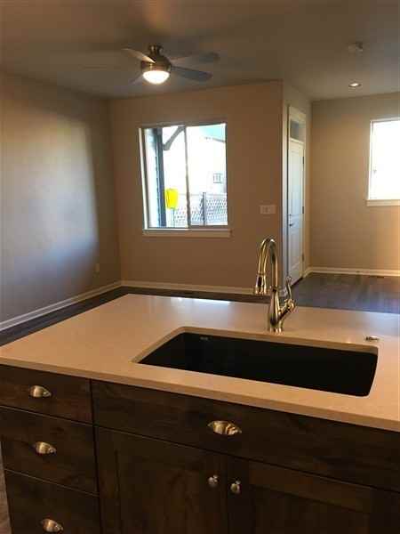 20795 Boulderfield Ave - Photo 7 of 15