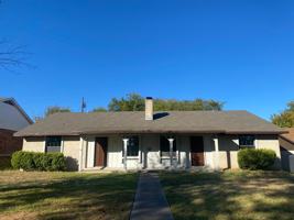 featured image of 2414 Bunker Hill Dr #B