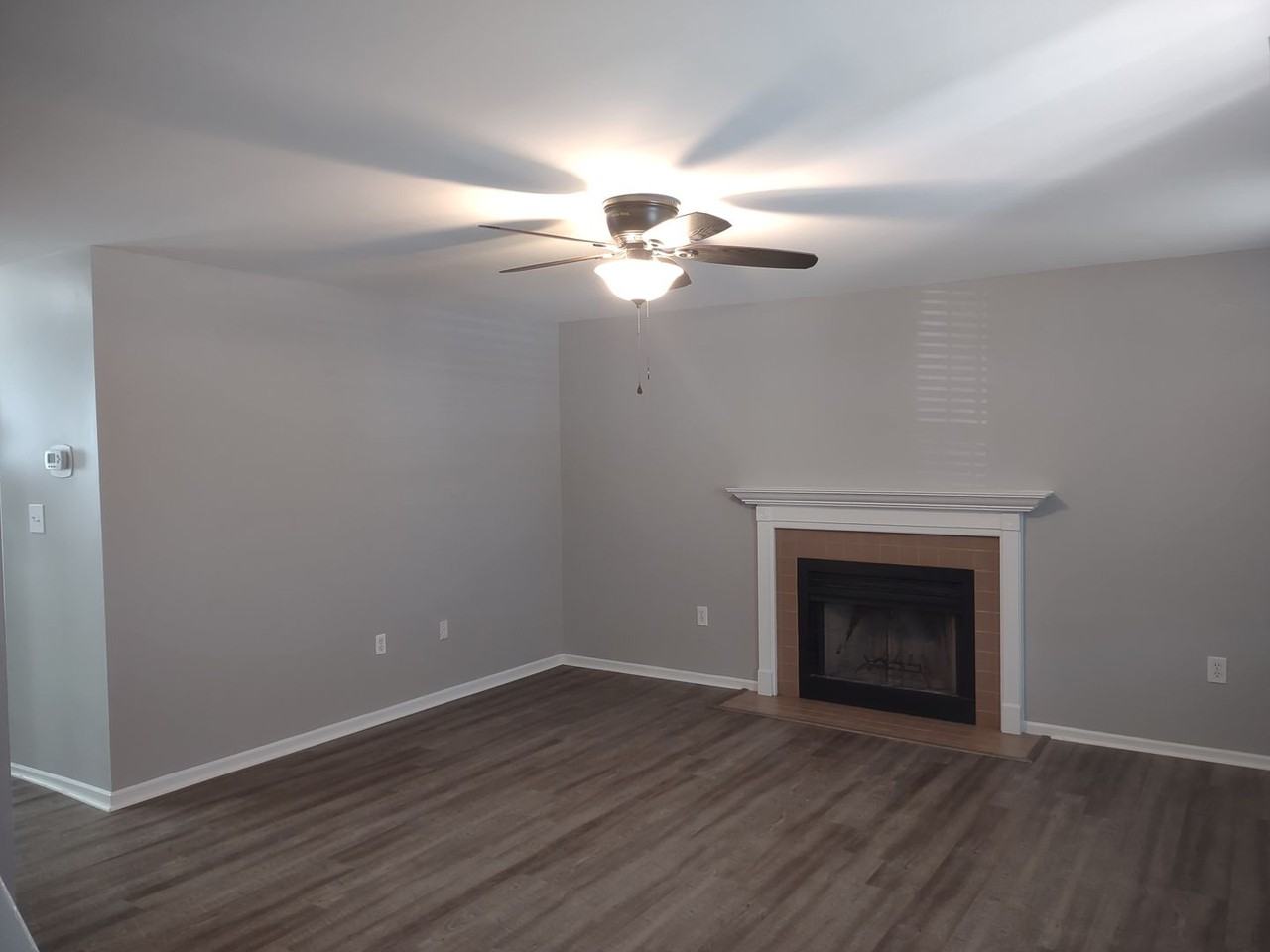 1183 Hulon Ln - Photo 2 of 31