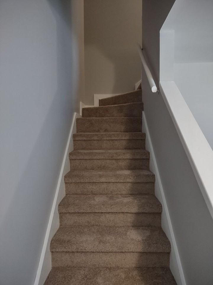 1183 Hulon Ln - Photo 3 of 31