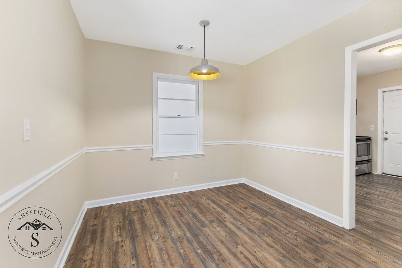 5625 Morris Ave - Photo 4 of 16