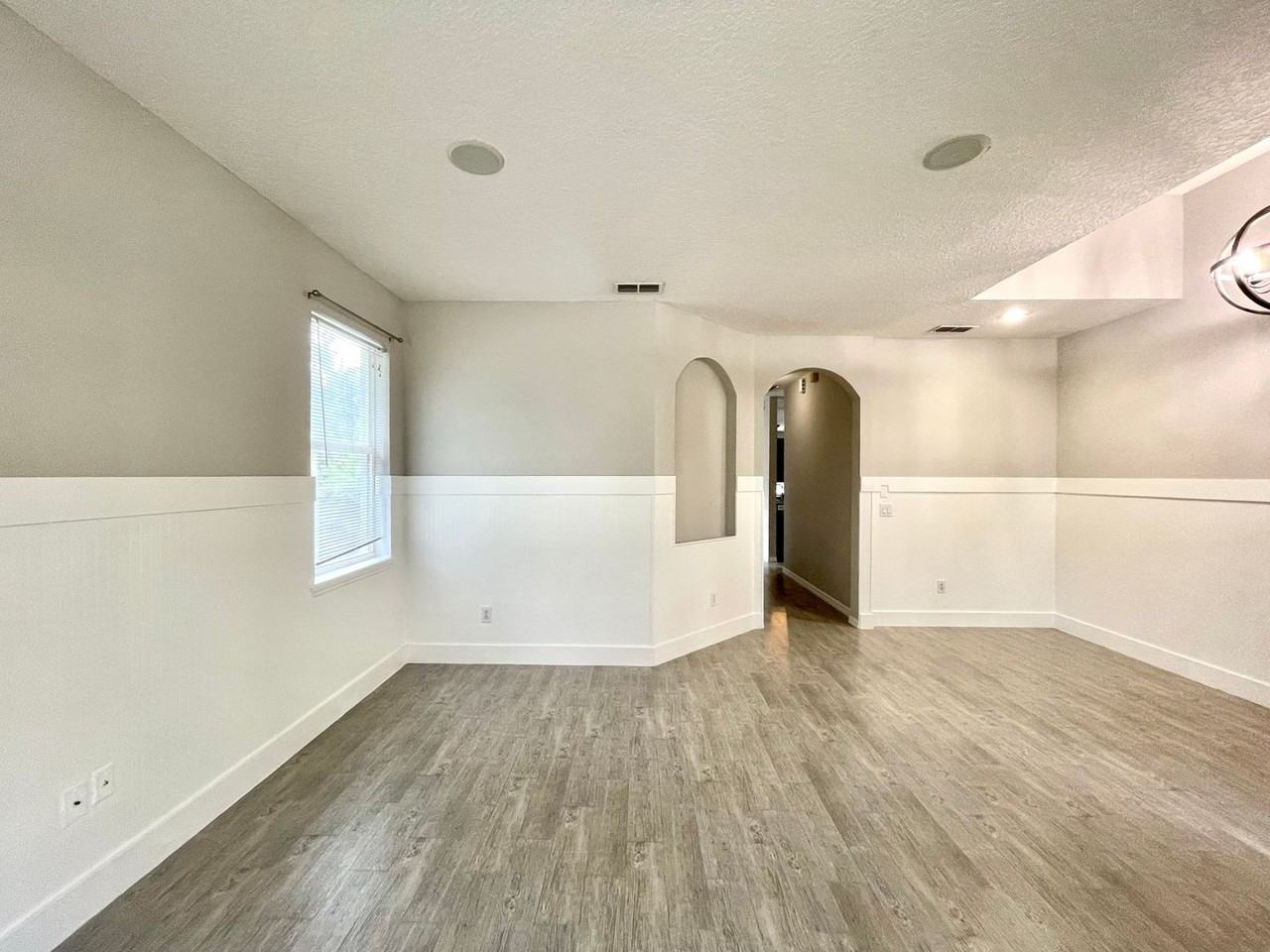 1419 Lawson Palm Ct - Photo 4 of 41