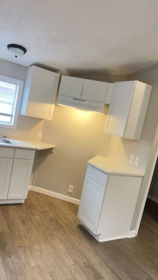 108B Lindsay Ln - Photo 3 of 5