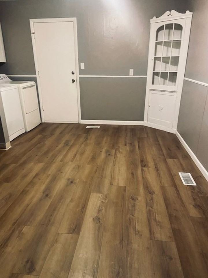 142 Yale Ave - Photo 6 of 23