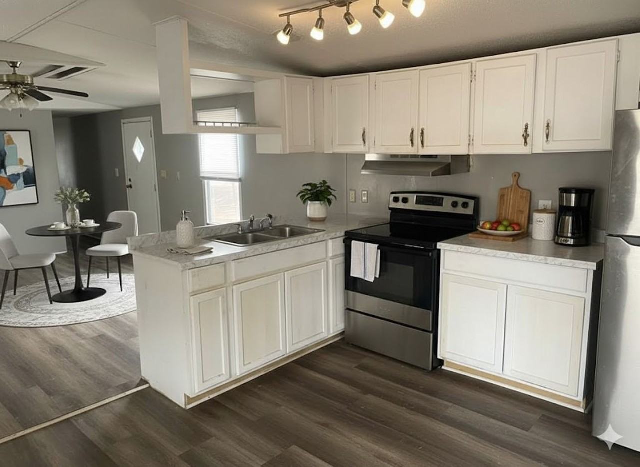 4903 Madison Dr - Photo 4 of 15