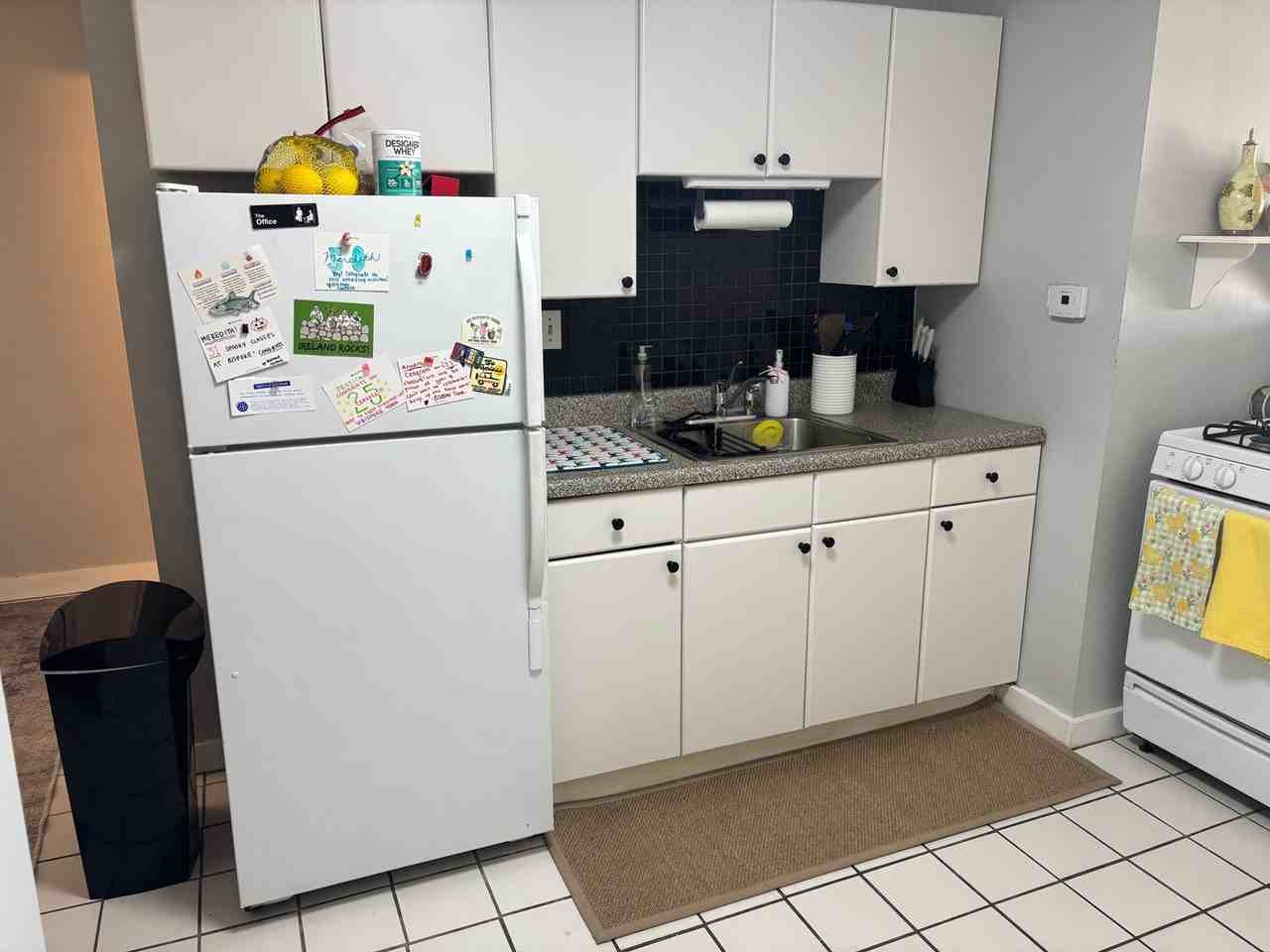 325 E 3rd St - Photo 6 of 11