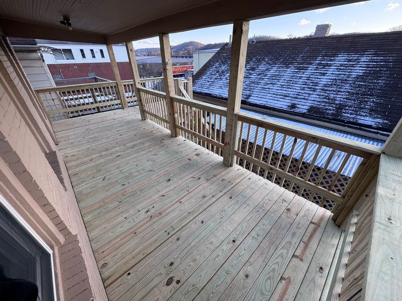 2918 Walnut Street - Photo 5 of 40