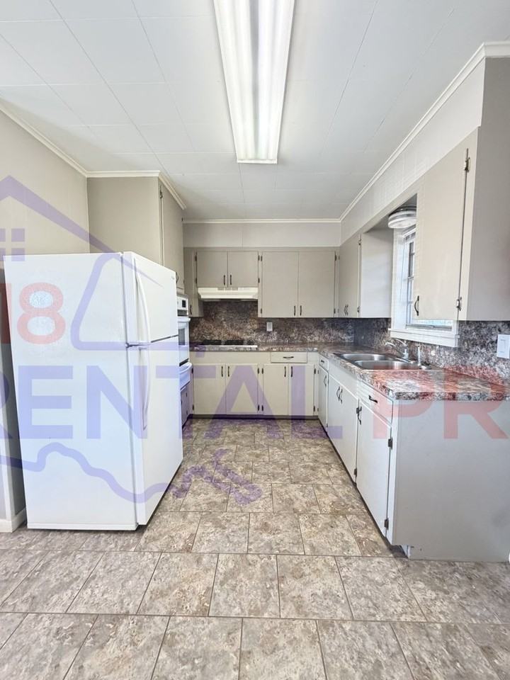 3295 Highway 818 - Photo 6 of 16