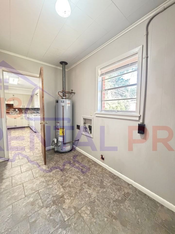 3295 Highway 818 - Photo 7 of 16