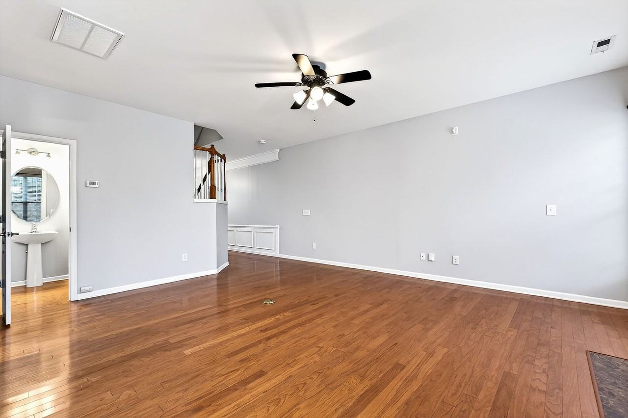 8616 Thunderwood Dr - Photo 7 of 41