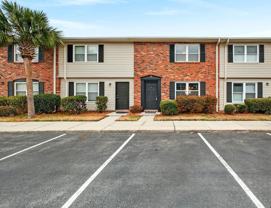 415 Parkdale Dr Apt 6f - Photo 1 of 1