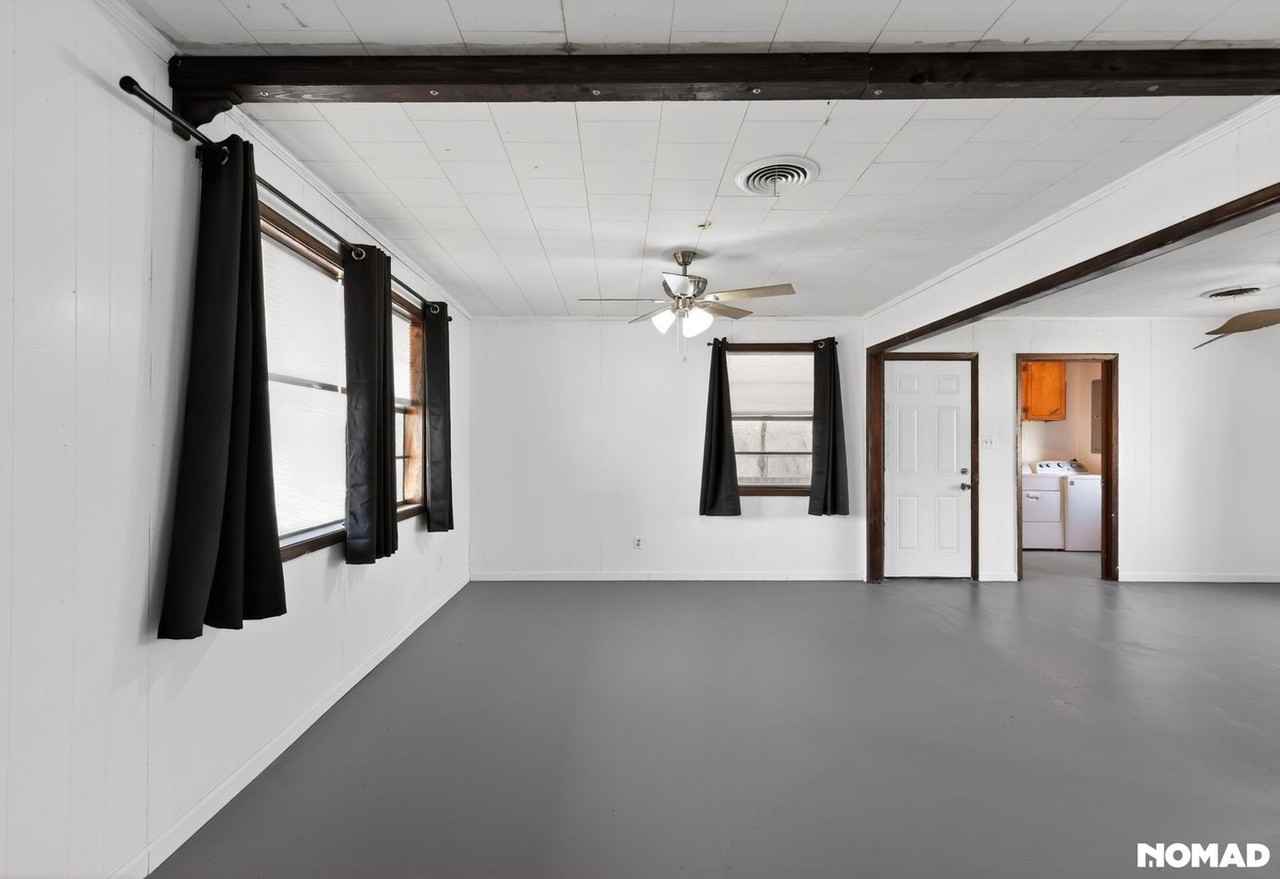 251 School Rd - Photo 4 of 29