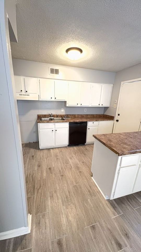 3753 Ironwood Dr - Photo 4 of 11