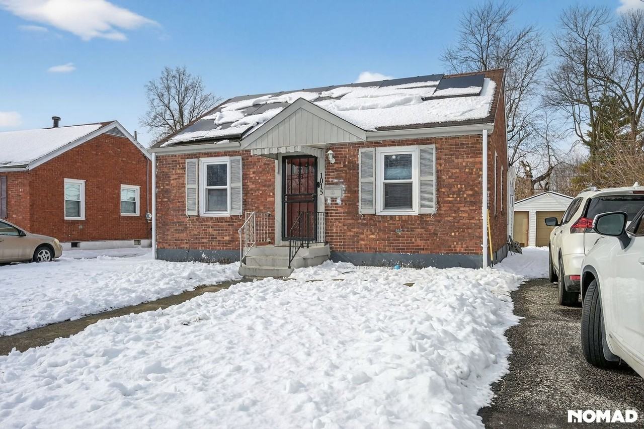 1015 W Indian Trl - Photo 3 of 32