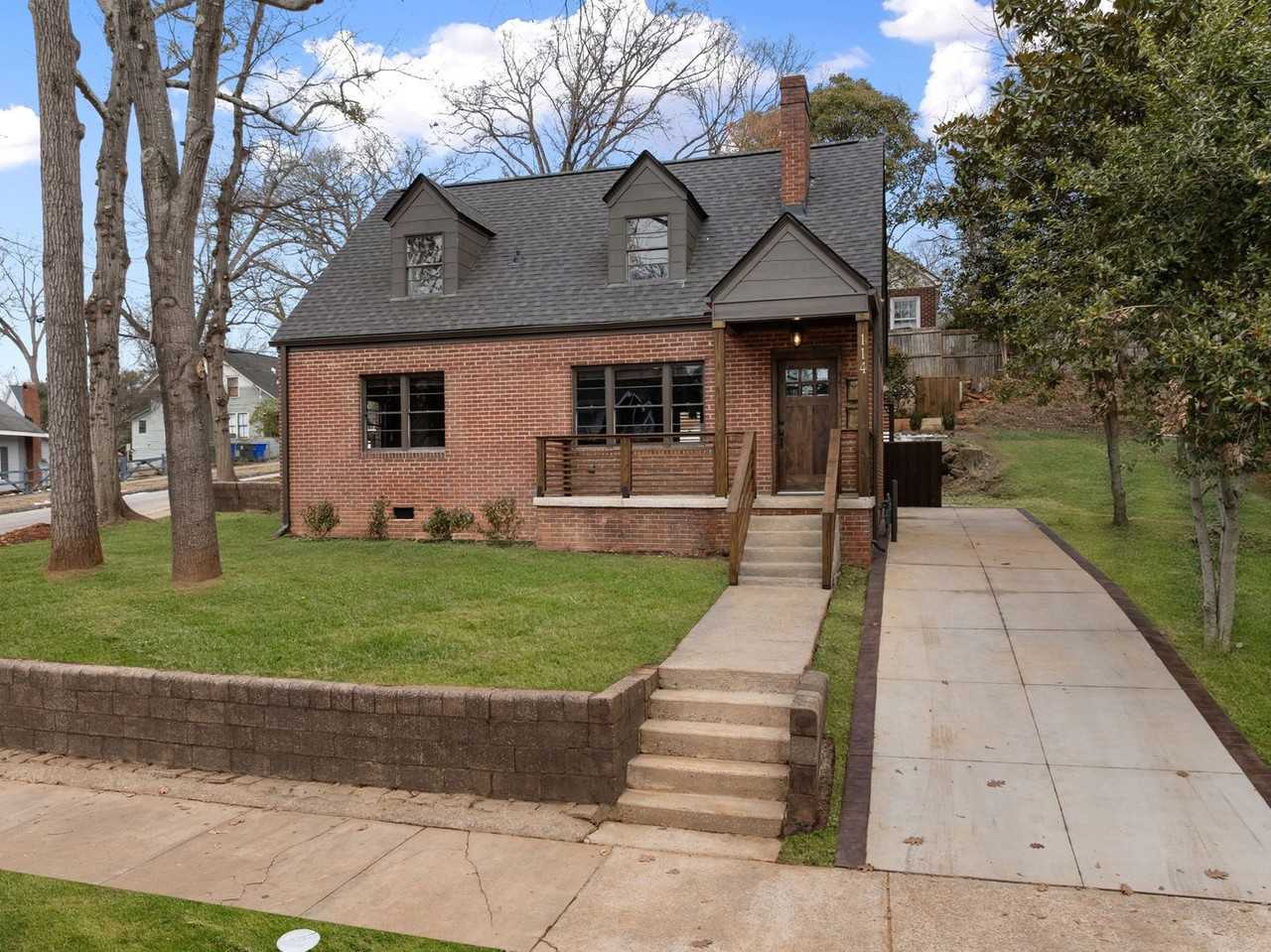 114 W Park Ave - Photo 2 of 27