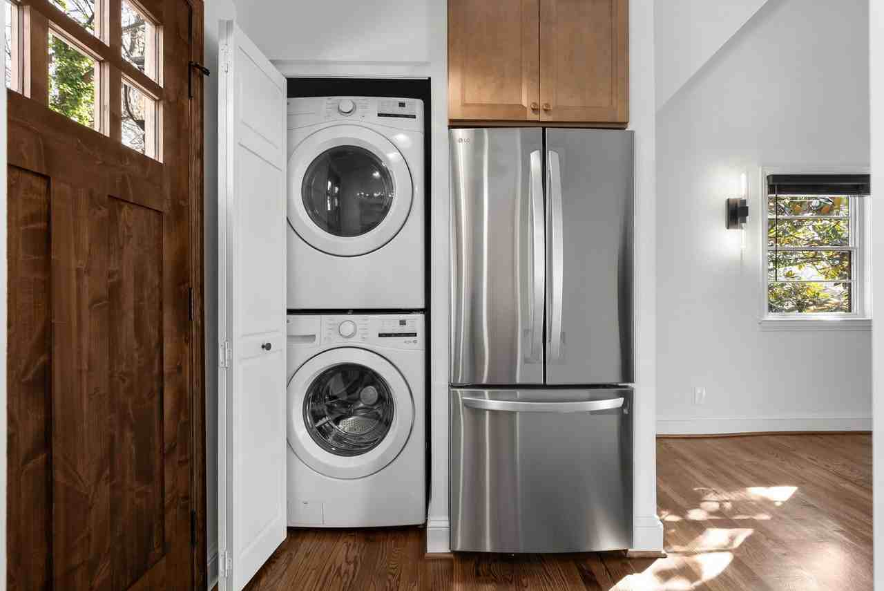 114 W Park Ave - Photo 6 of 26