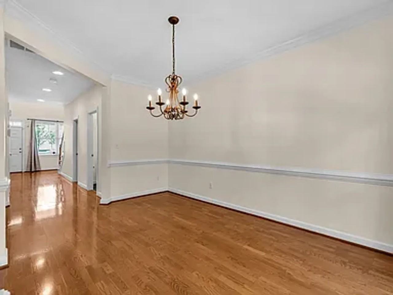 8105 Satillo Ln - Photo 7 of 21