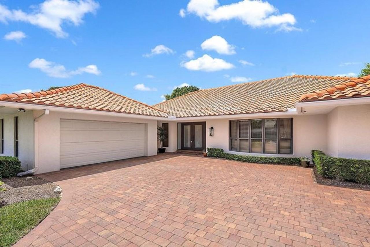 16 Thurston Dr - Photo 3 of 27