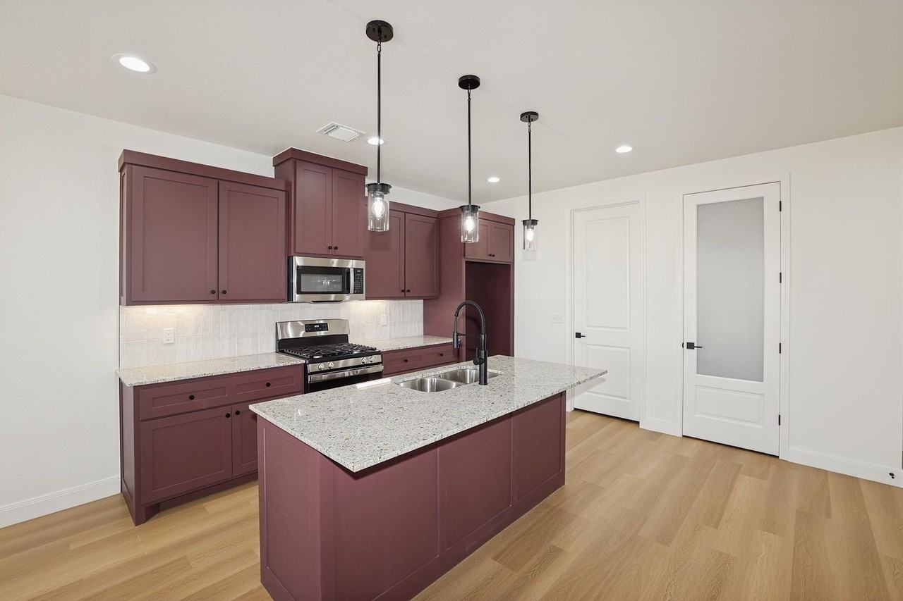 10424 10424 Tierra Santa #D - Photo 7 of 25