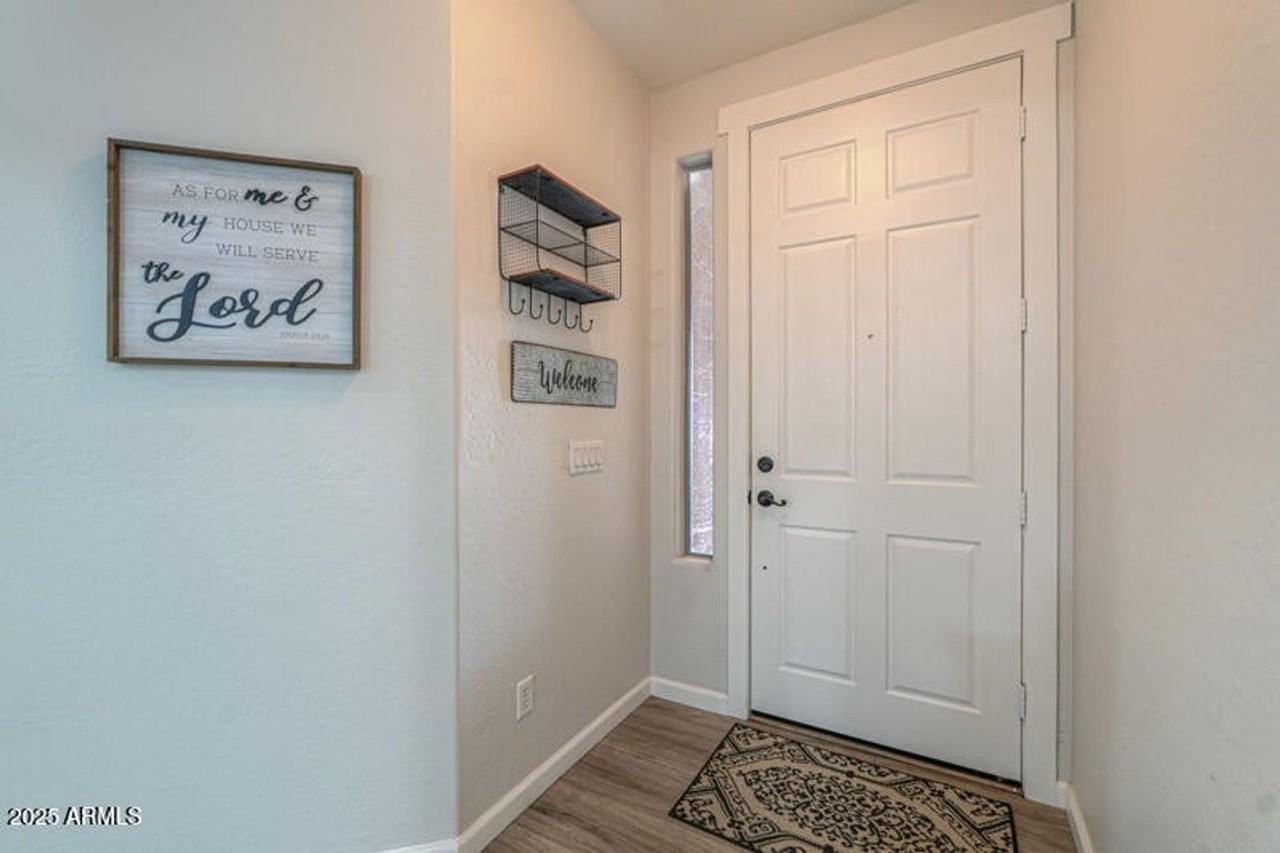 1629 E Prickly Pear Pl - Photo 3 of 28