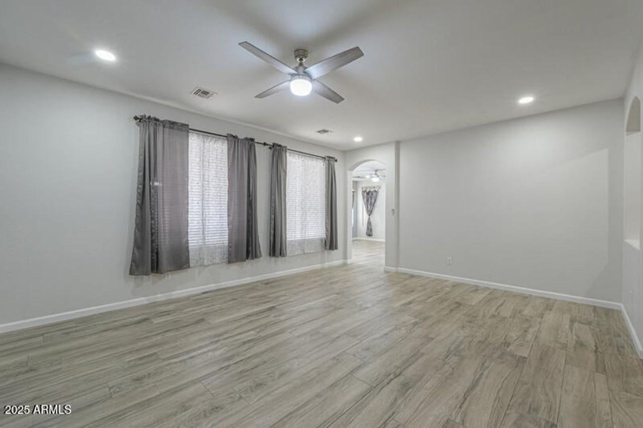 1629 E Prickly Pear Pl - Photo 6 of 28