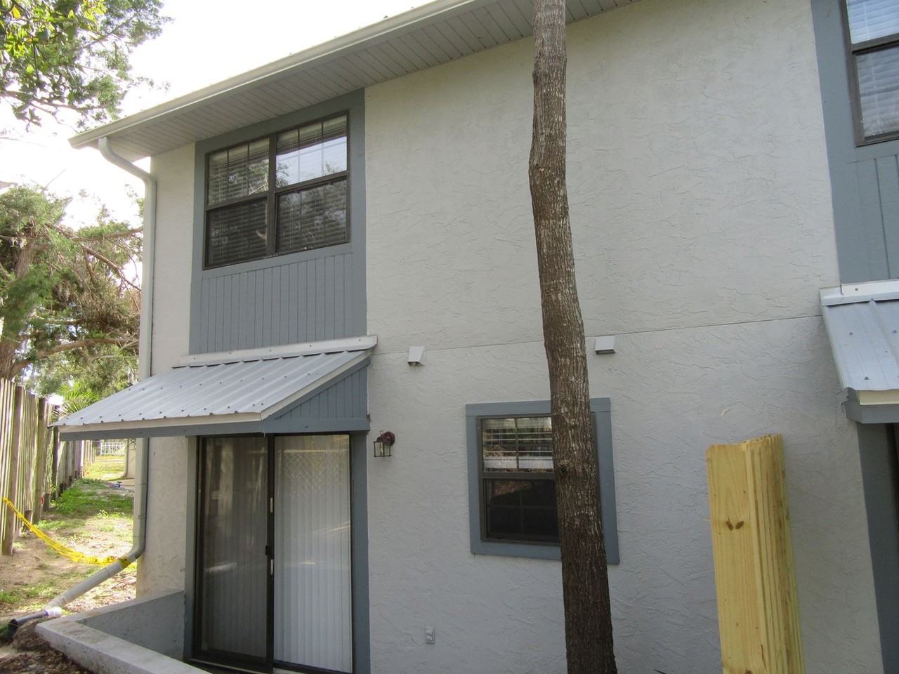 2750 W 12th St #3A - Photo 2 of 17