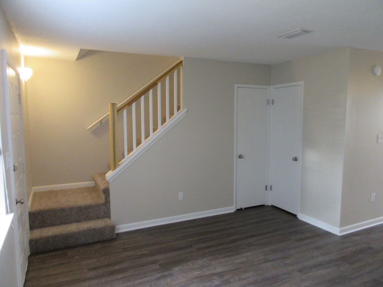 2750 W 12th St #3A - Photo 4 of 17