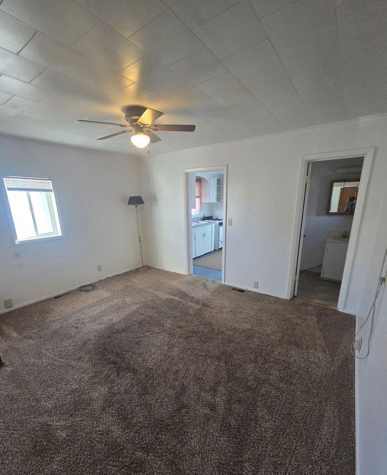 1208 Milwaukee St - Photo 4 of 7