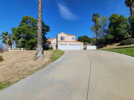 featured image of 3075 Prado Ln