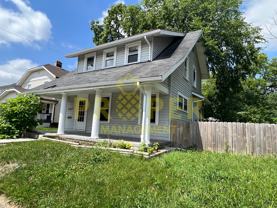 2137 Ravenwood Ave - Photo 1 of 1