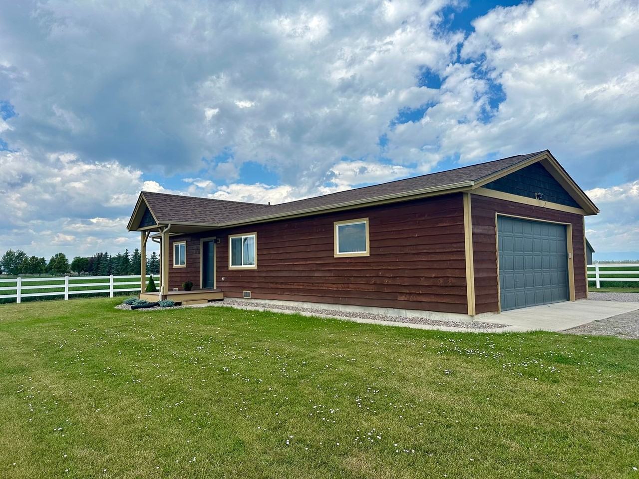 788 Manning Rd - Photo 5 of 27