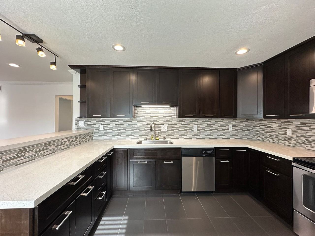 34806 Starling Dr #1 - Photo 4 of 21