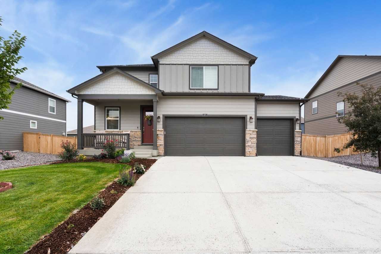 3771 Speedwell St - Photo 2 of 32