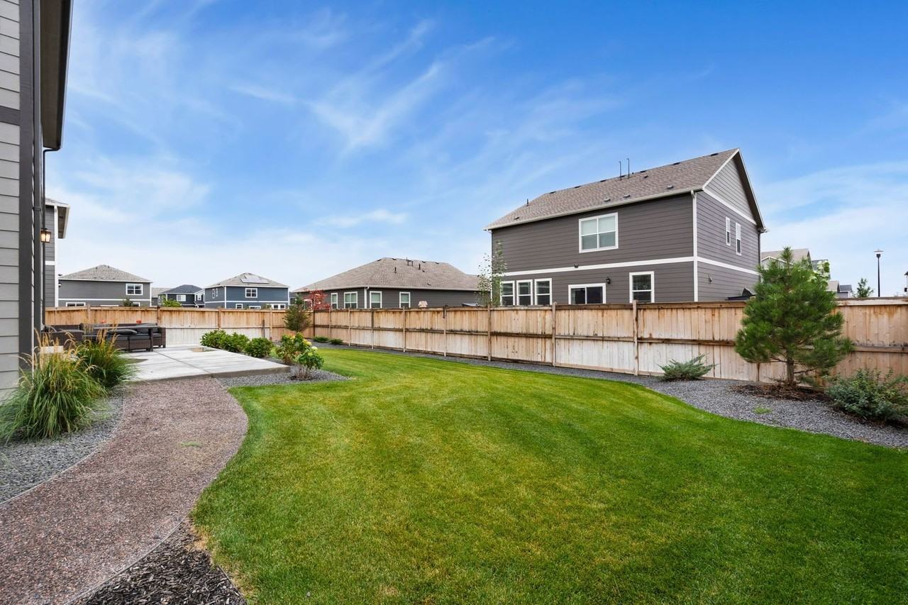 3771 Speedwell St - Photo 3 of 32