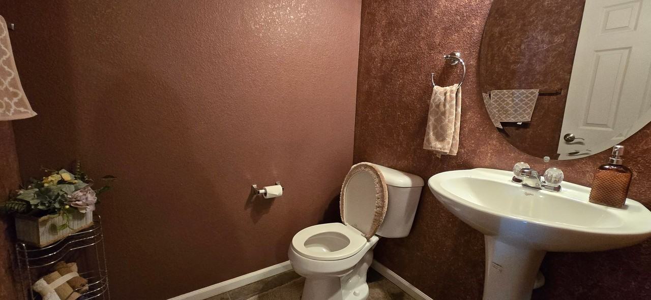 12766 Jasmine St #D - Photo 7 of 23