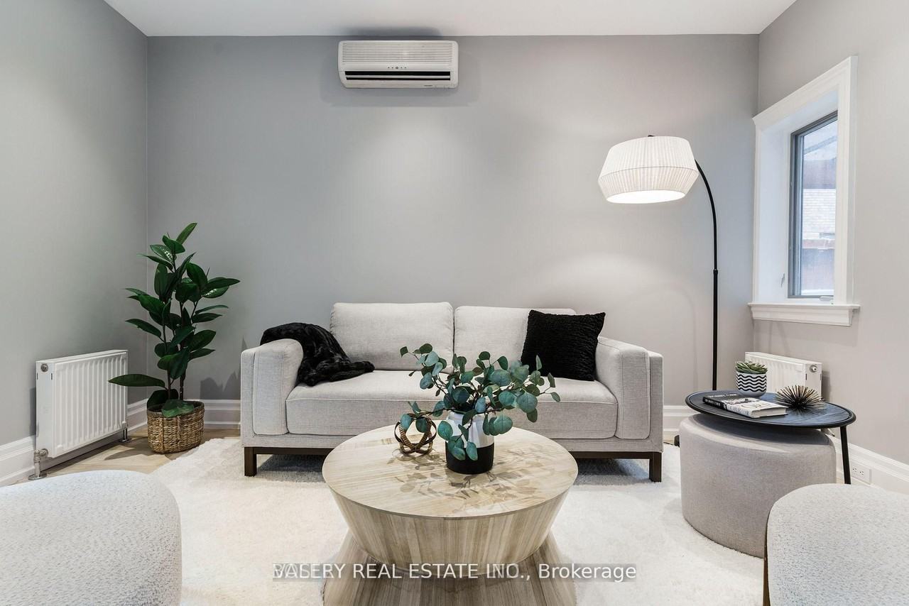 42 Logan Avenue - Photo 4 of 26