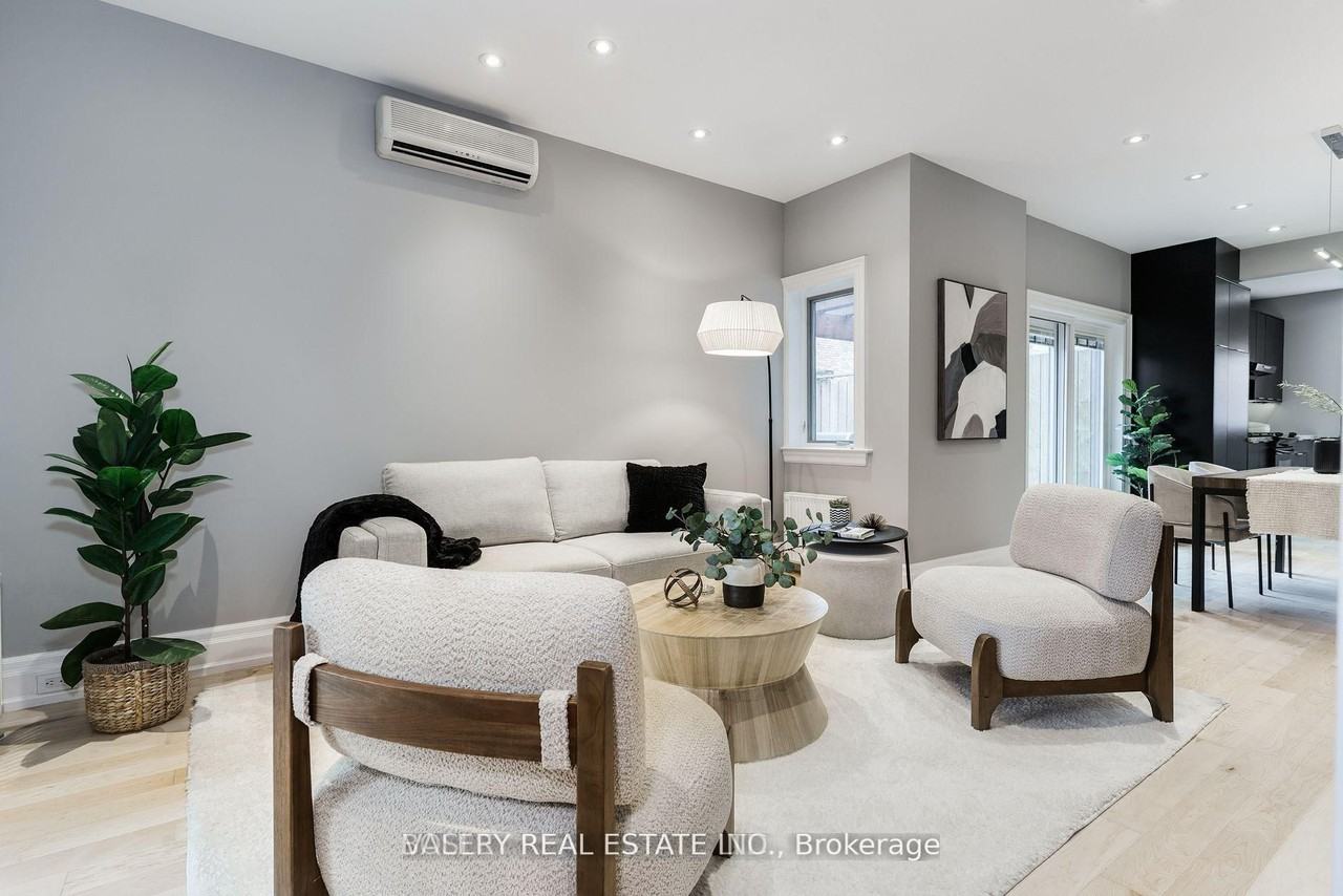 42 Logan Avenue - Photo 3 of 26