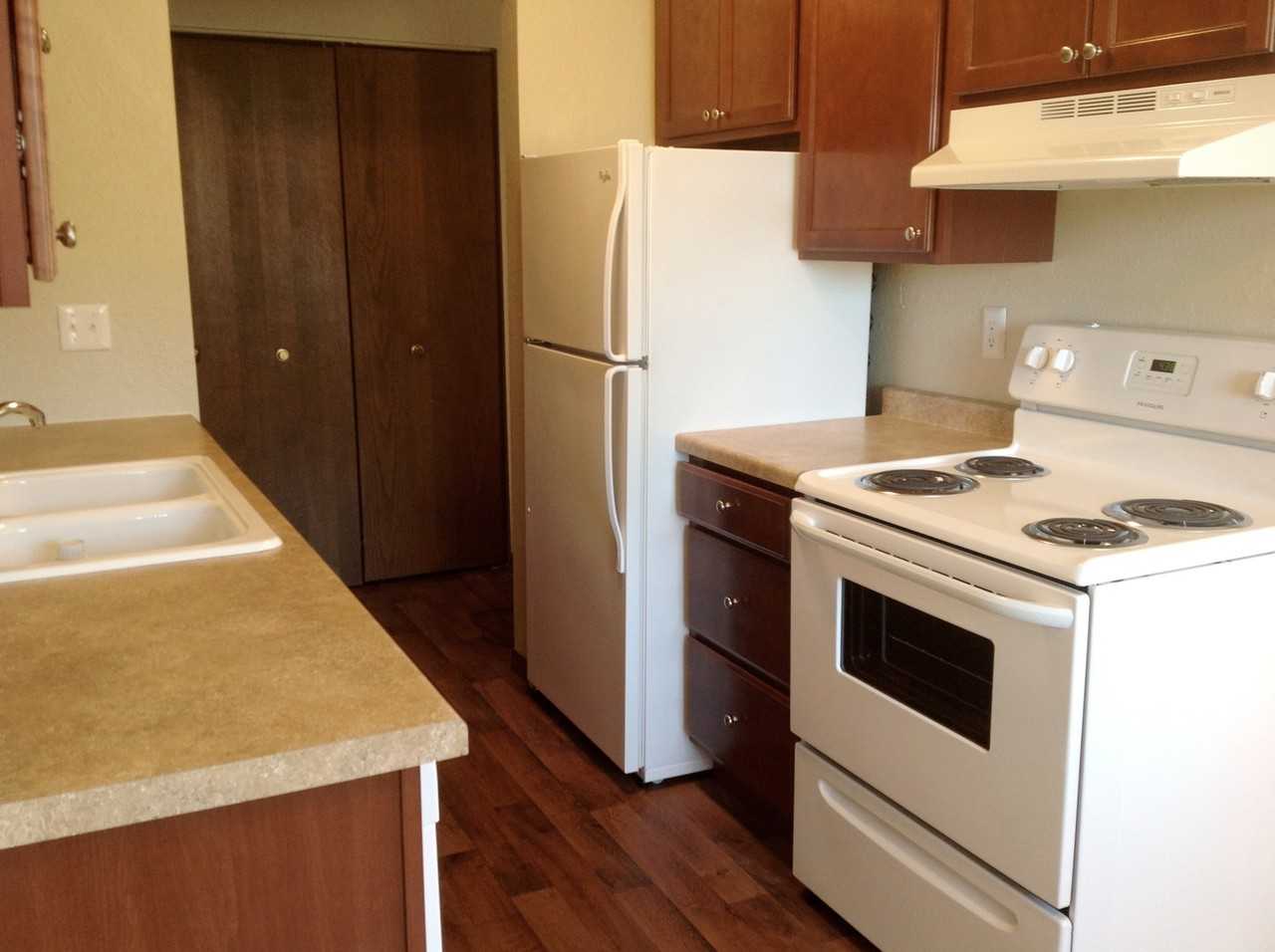 Sandwood Apartments - Photo 5 of 17