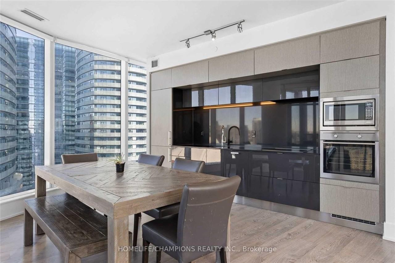 11 York Street - Photo 5 of 12