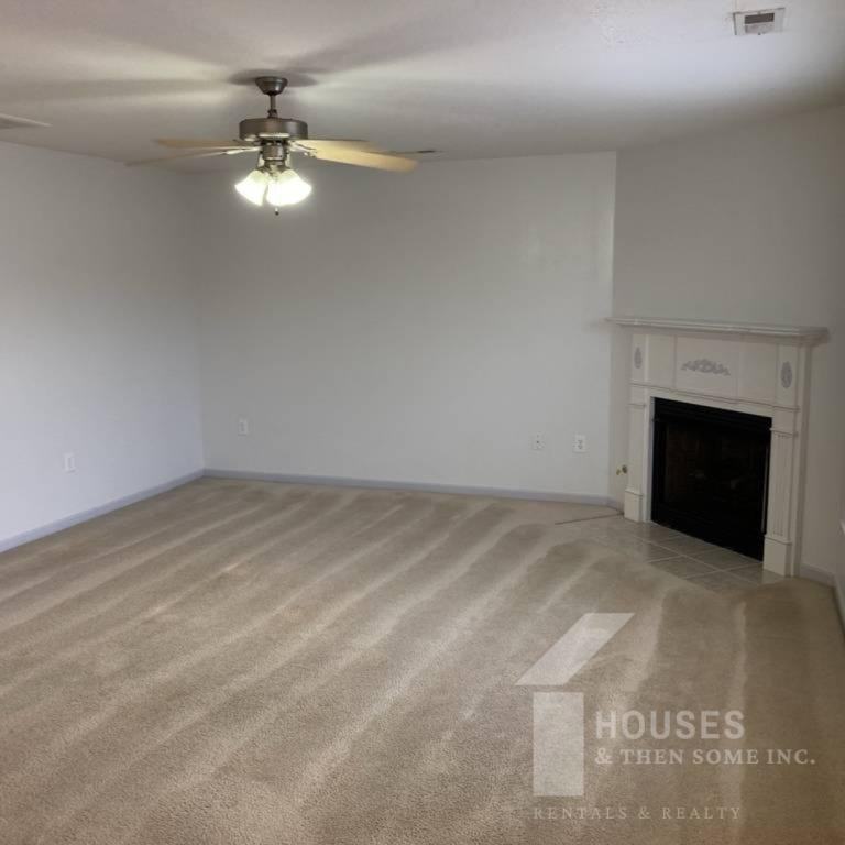 18 Whitethorn Ln - Photo 7 of 22