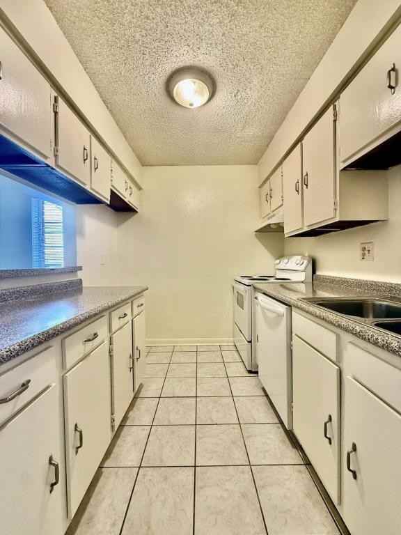 1620 Newport Pl Apt D - Photo 5 of 18