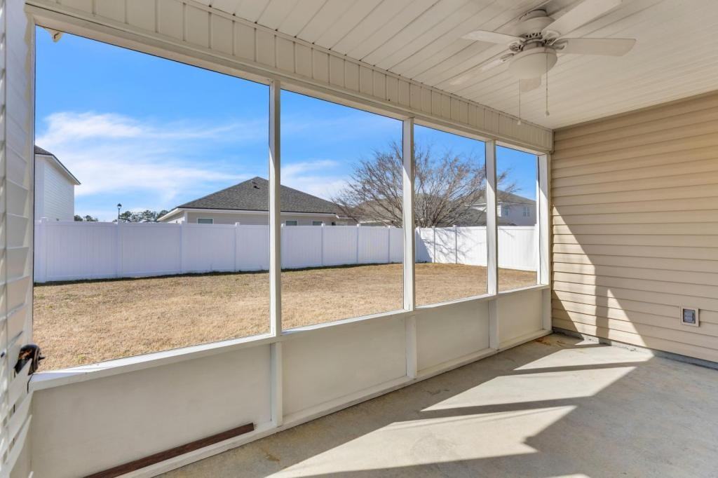 5073 Branch Point Dr - Photo 5 of 43