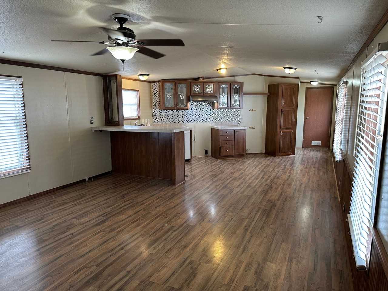 Salem Estates - Photo 2 of 29