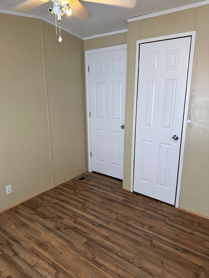 Salem Estates - Photo 6 of 29