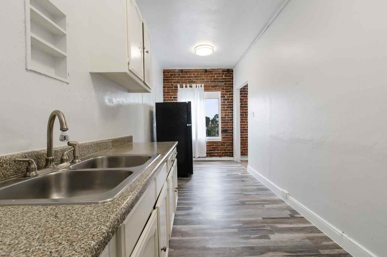 4 WEEKS FREE - Photo 7 of 35