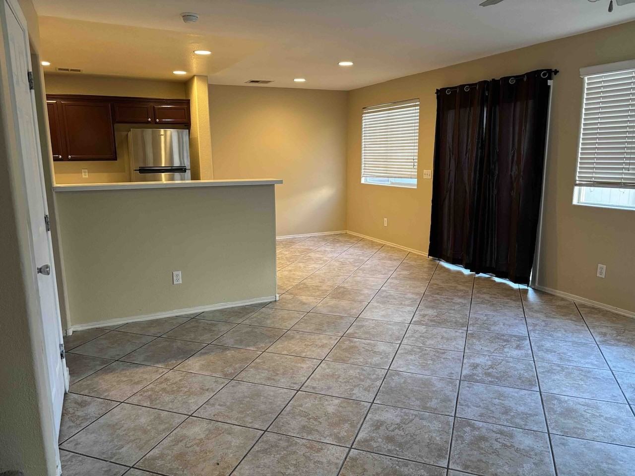 5989 Banbury Heights Way - Photo 2 of 17