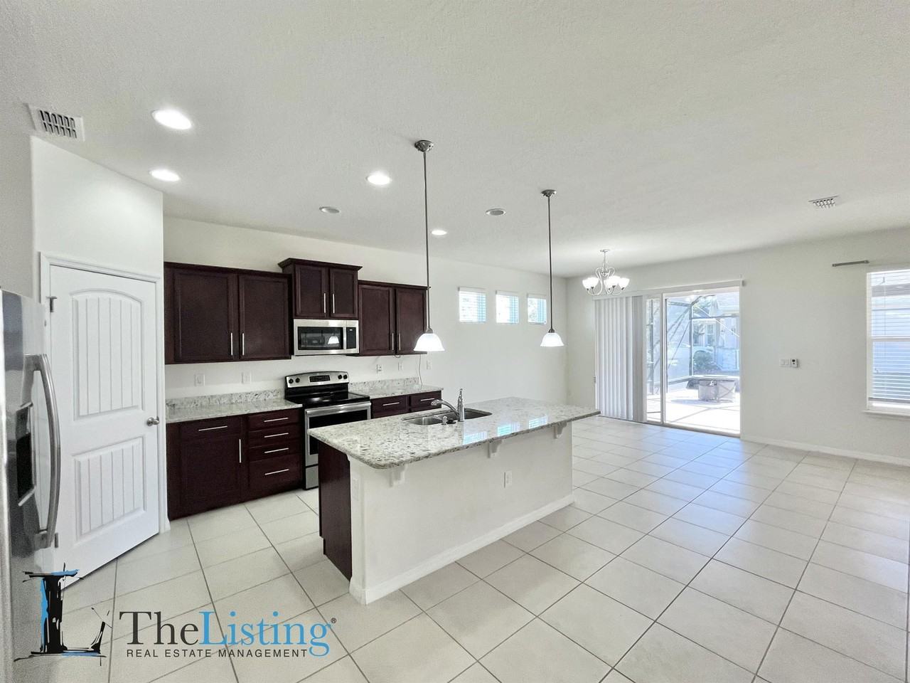 1924 Siesta Falls Ct - Photo 3 of 23